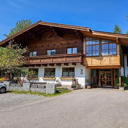 Landhaus Aaron Altenmarkt im Pongau Buitenkant foto